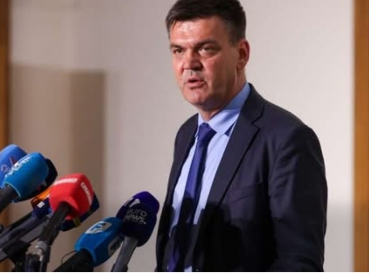 20 godina HDZ-a 1990: iz Livna najavljena nova koalicija i jači politički nastup