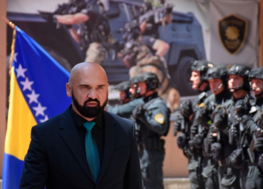 Politička prepirka bez rukavica: Isak i Dodik o NATO-u