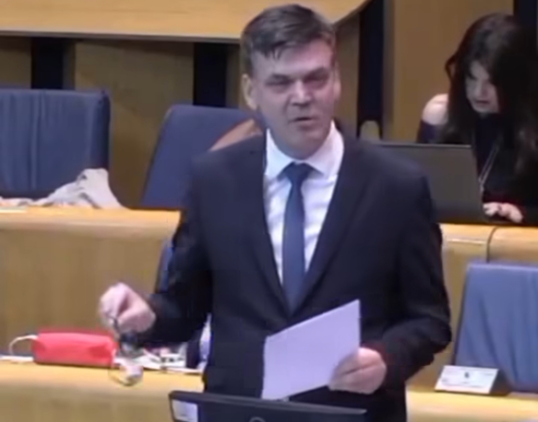 Cvitanović upozorio na rast cijena goriva: “U rezervama imamo ‘troje buradi’, a građani plaćaju sve više”