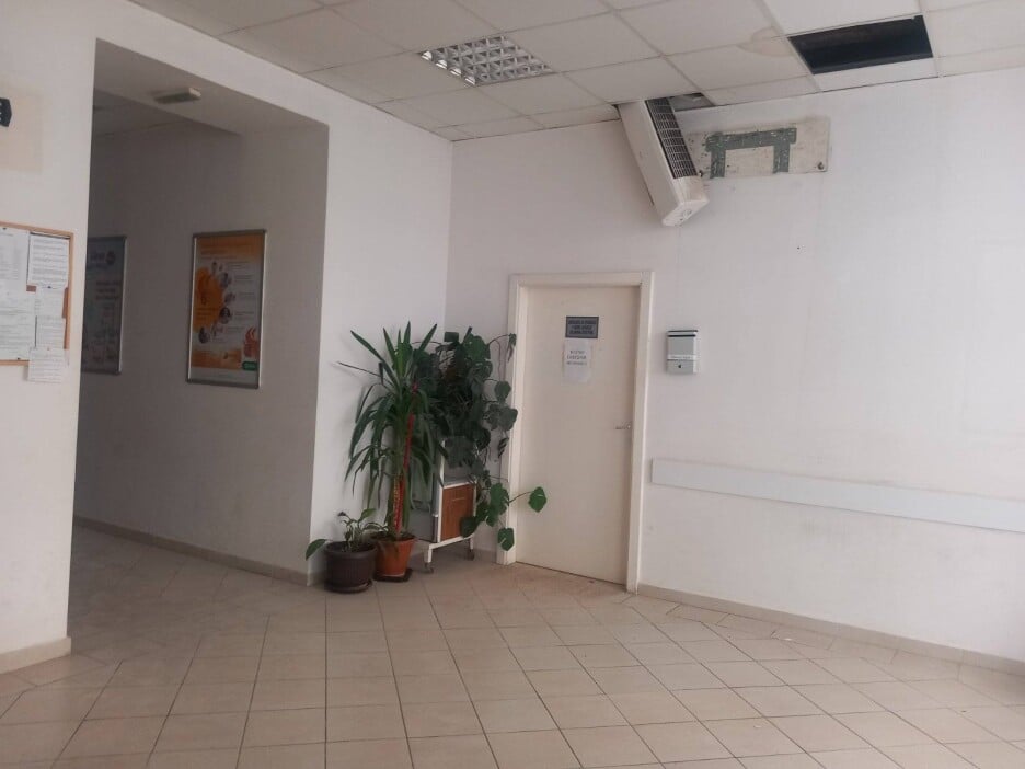 Urušio se krov Doma zdravlja u Mostaru, nastala ogromna materijalna šteta