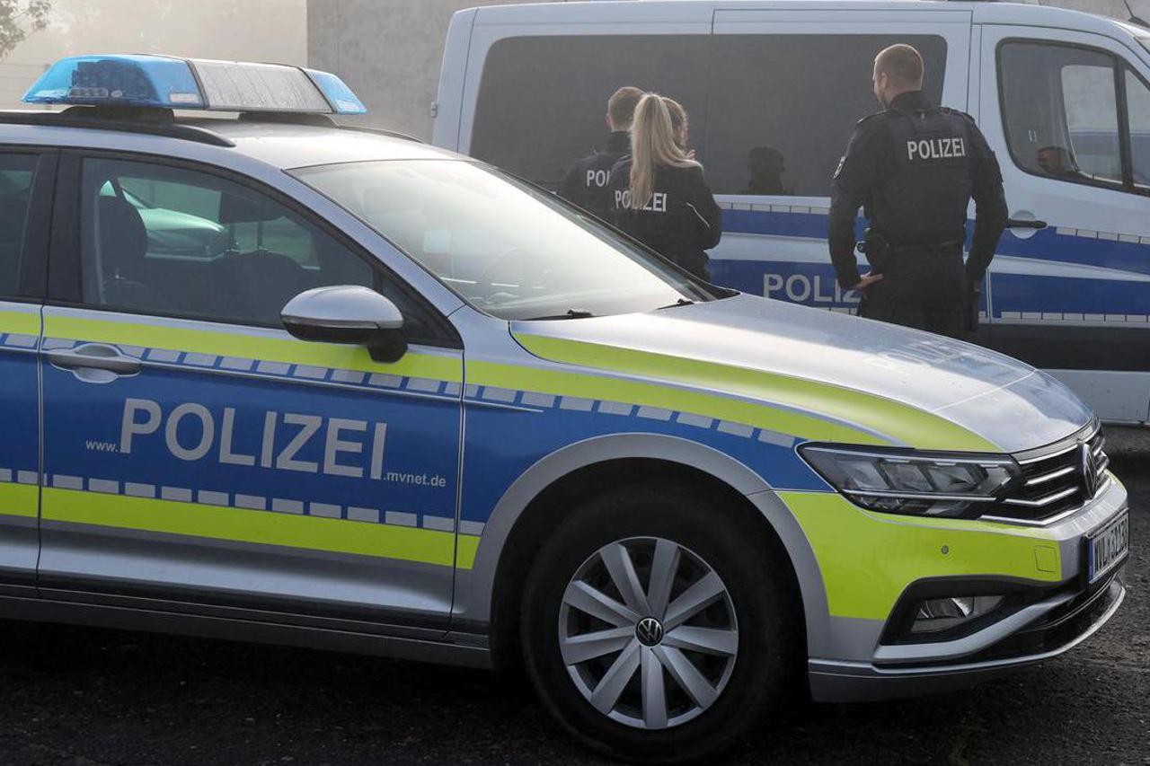 Hrvat u Linzu nožem napao dva Afganistanca, jedan je preminuo