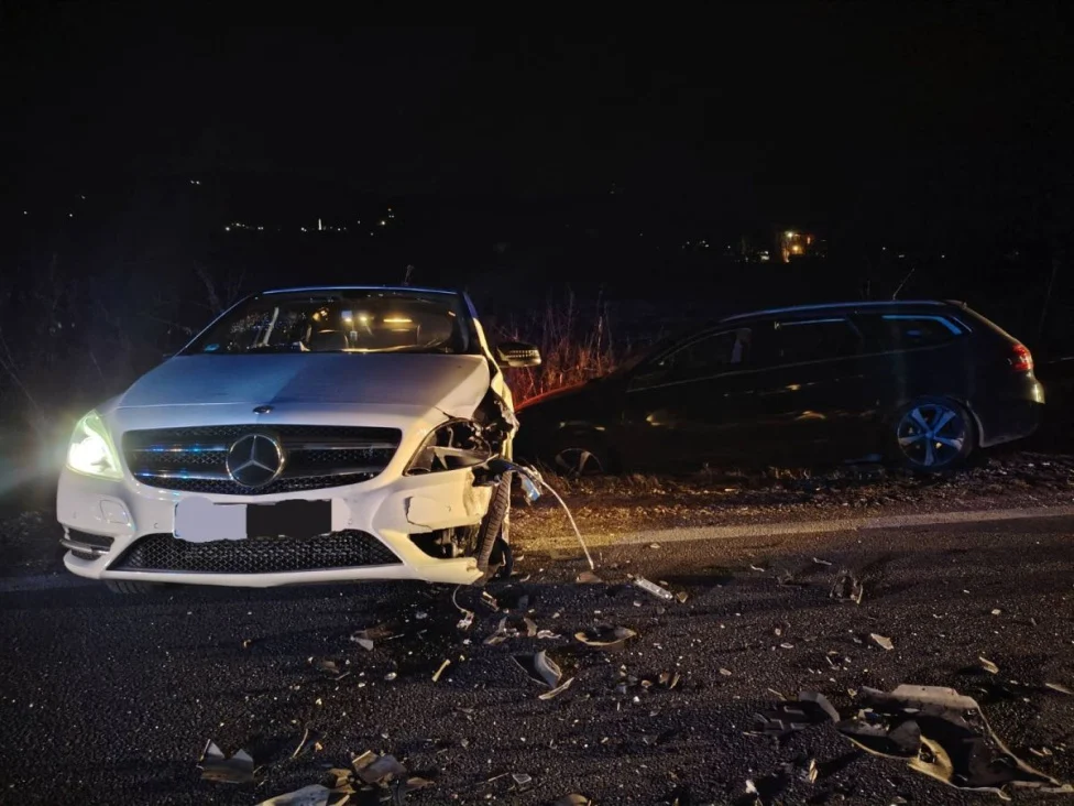 Ponovno nesreća na bh. cestama, četiri osobe povrijeđene