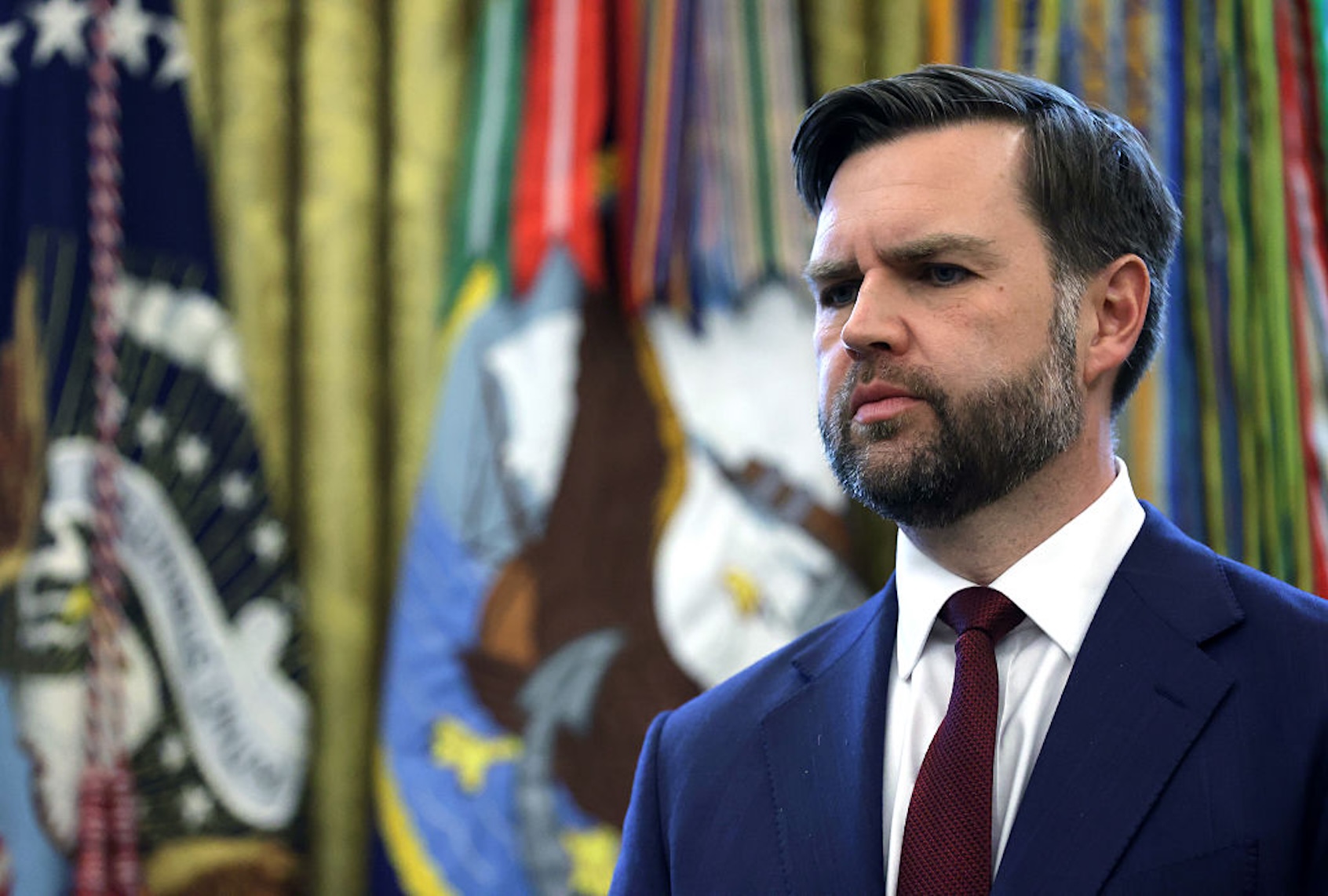 Trump više neće voditi mirovne pregovore s Iranom, nastavit će ih JD Vance?