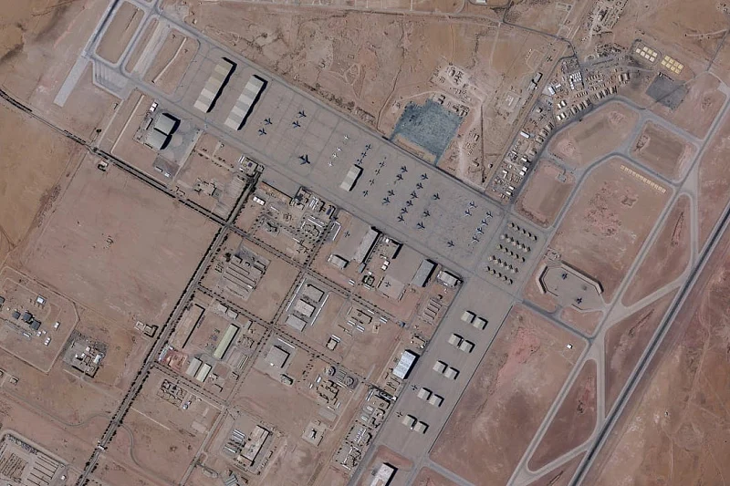 Ništa od primirja: Iran žestoko udario na američku bazu u Saudijskoj Arabiji, ranjeno je 12 vojnika