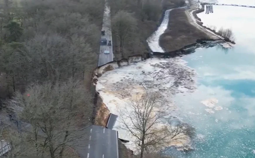 Drama u Njemačkoj, cesta se urušila tijekom noći