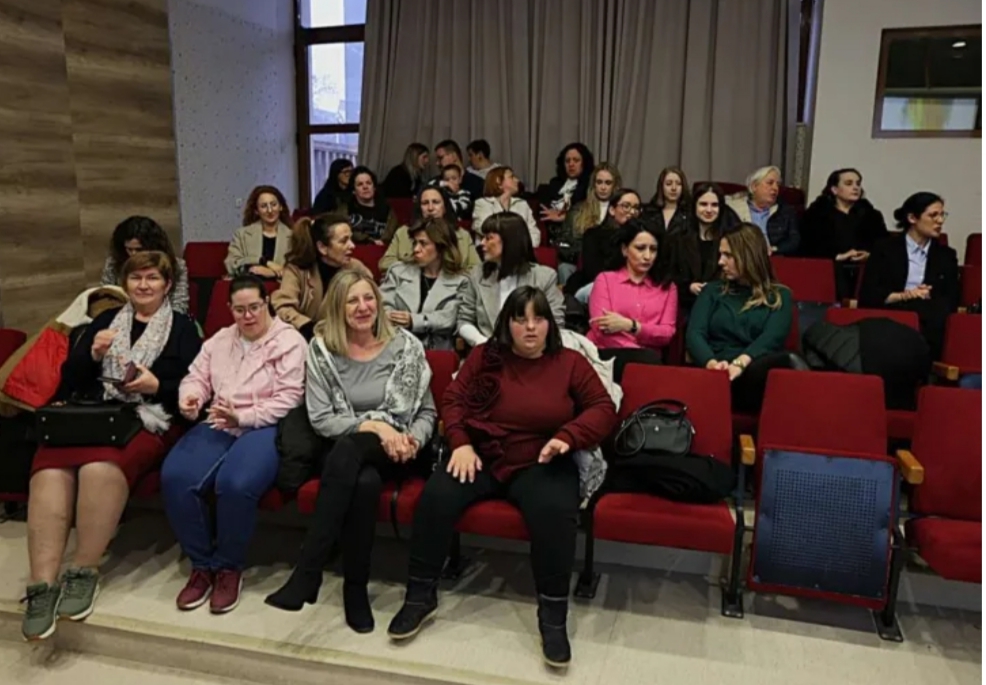 Između prihvaćanja i odbacivanja: teška stvarnost osoba s Downovim sindromom