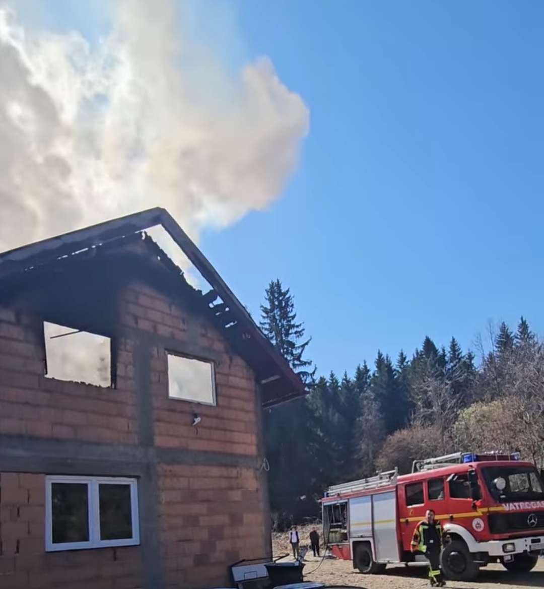 Požar uništio dom obitelji Dražetić u Melini-Pougarje