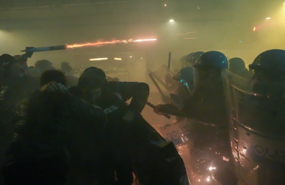 Demonstranti i policija sukobili se u Milanu na protestu protiv ZOI