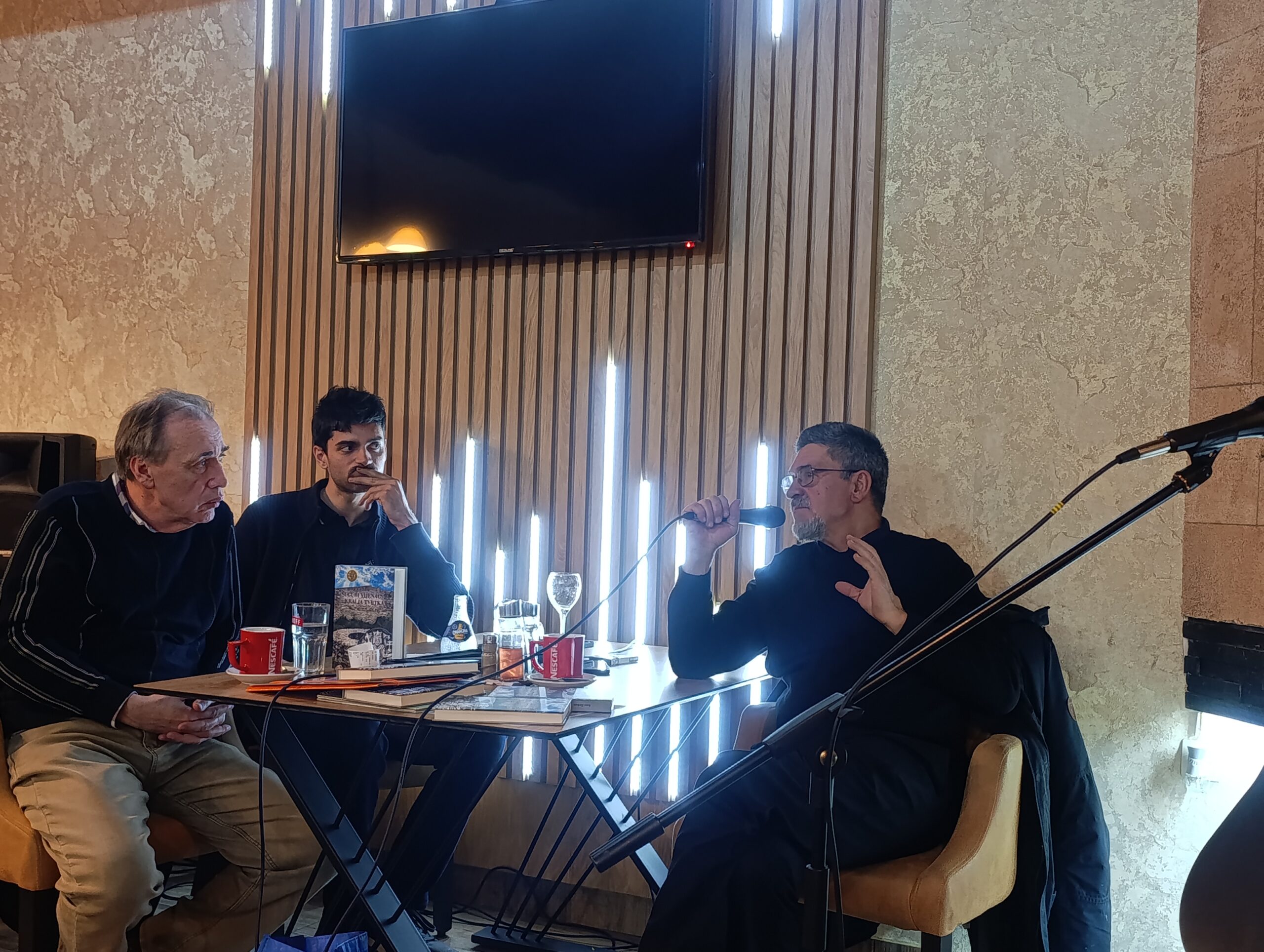 U književnom klubu Plava paleta “Armagedon” predstavljen Sugubi vijenac Kralja Tvrtka