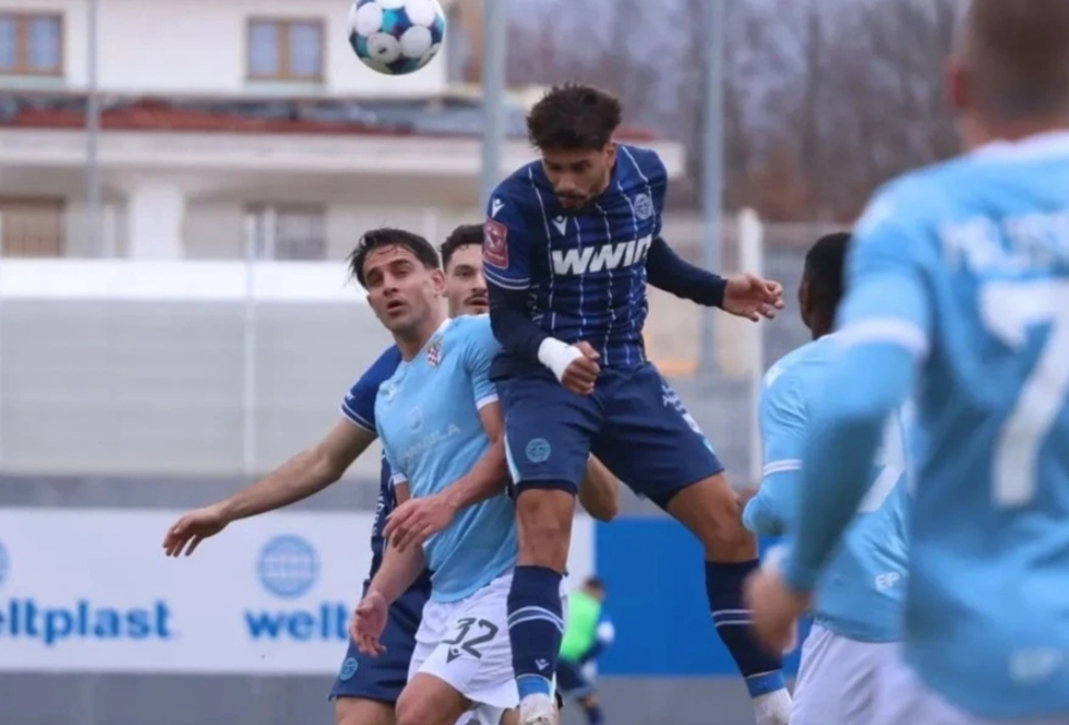 Delegat Ljuban Frljić postupio po pravilima i zatražio uklanjanje zastave s ljiljanima na tribinama