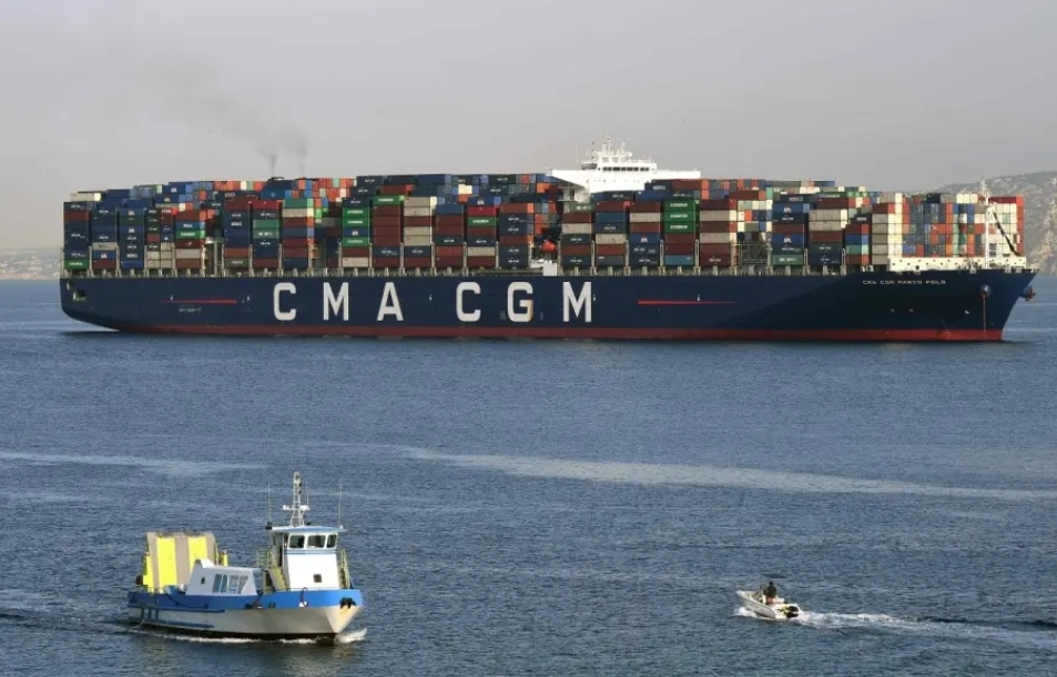 Prizor iz Hormuza koji je iznenadio svijet: Brod Kribi prošao kroz tjesnac