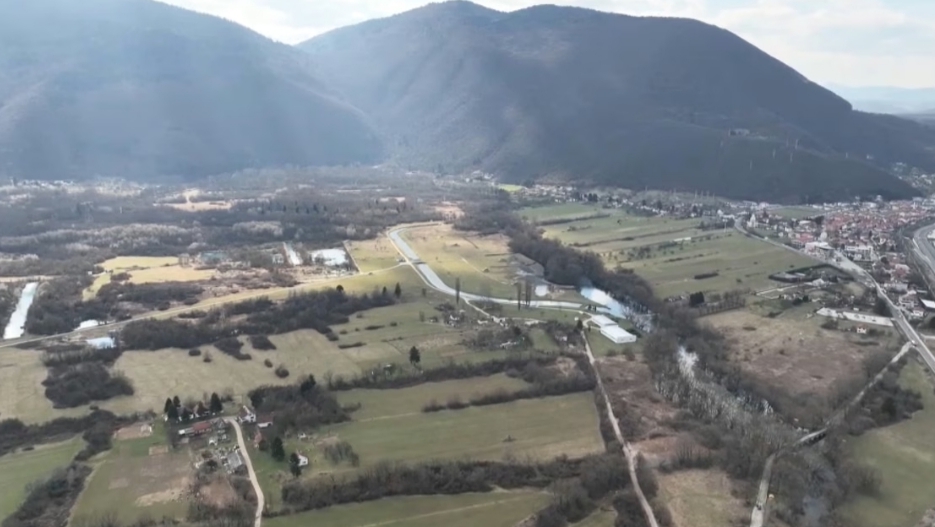 Paradoks zaštite: izvori pitke vode dobivaju “susjede” poput pumpi i deponija