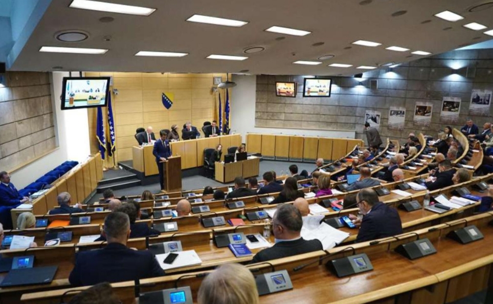 Kad svi vladaju, a nitko ne odgovara – stvarnost BiH politike