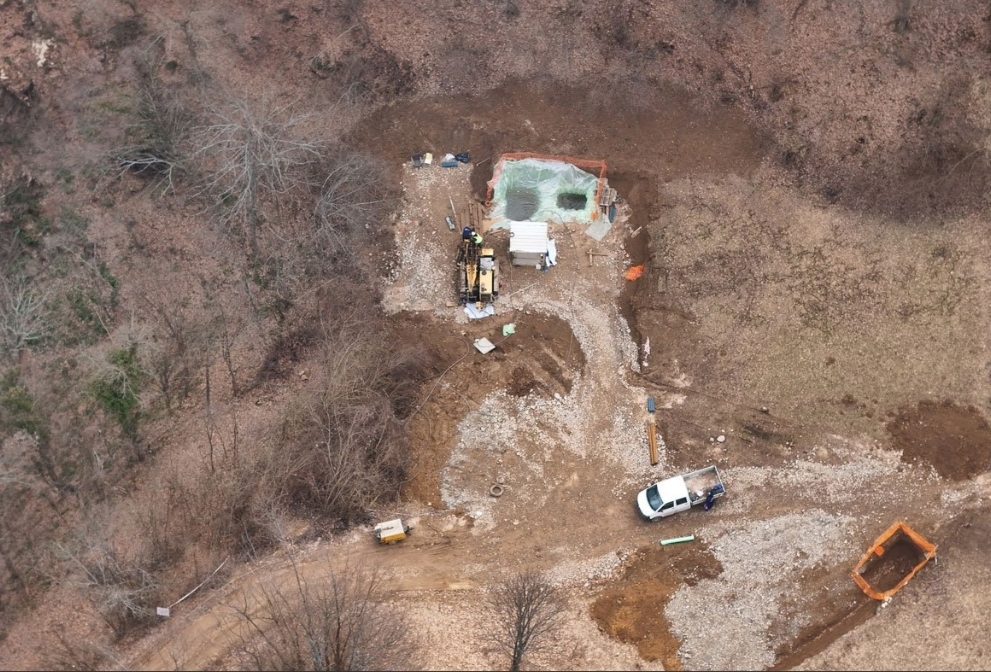 Sporna bušotina Jezero nastavlja mimo propisa