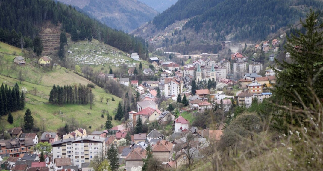 Vareš traži vanredno stanje u FBiH i okuplja stručnjake na tribini