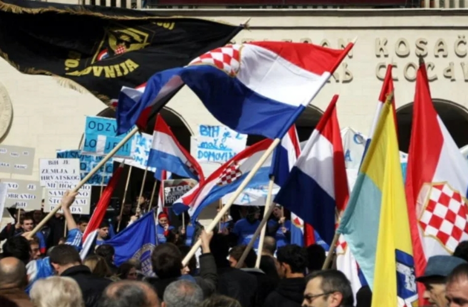 Etnička lobiranja u BiH: igra interesa ili propust za državu