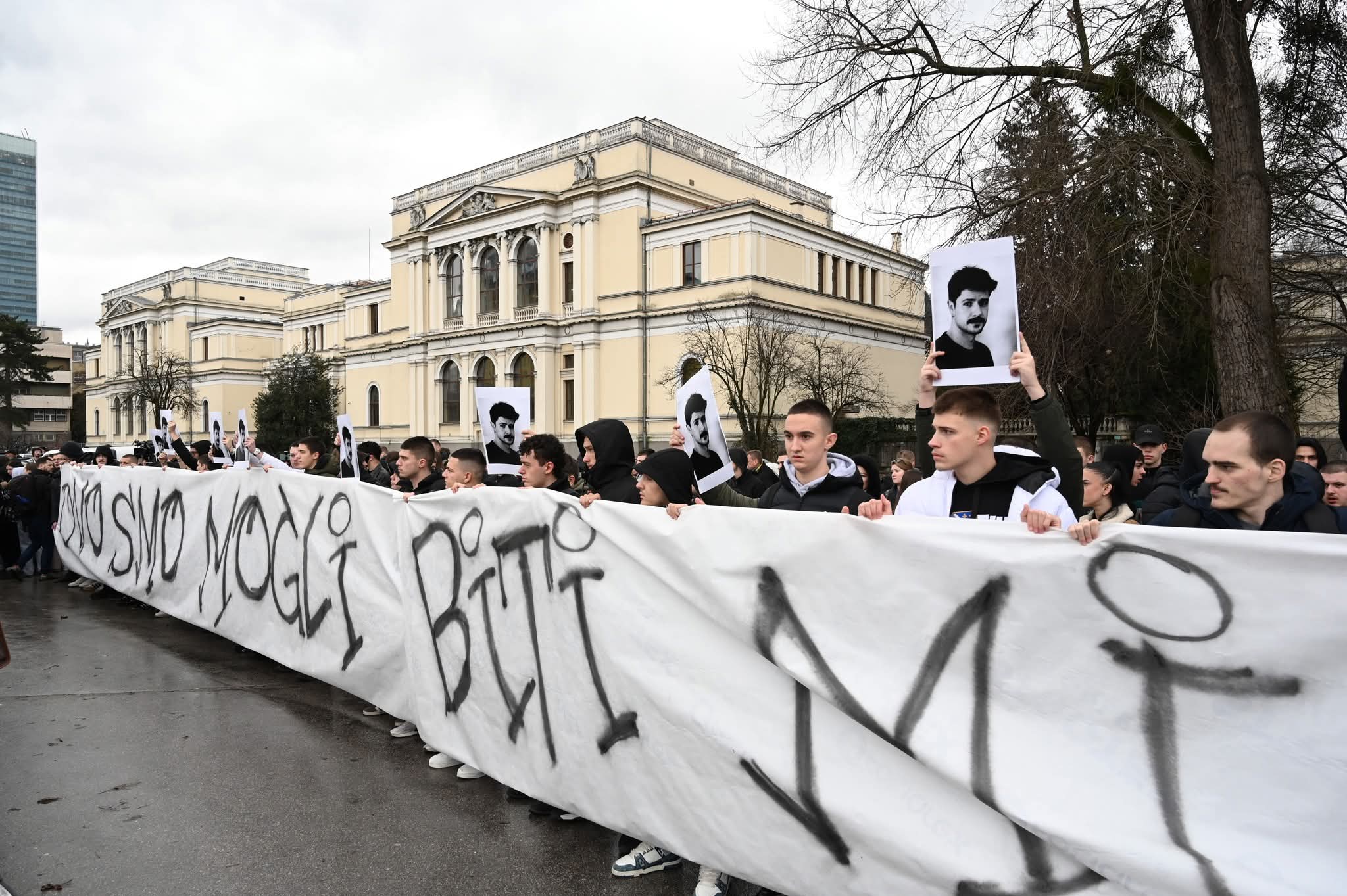 Ministrica Hota‑Muminović zabranjuje učenicima odlazak na proteste: dopisi školama izazvali kontroverzu