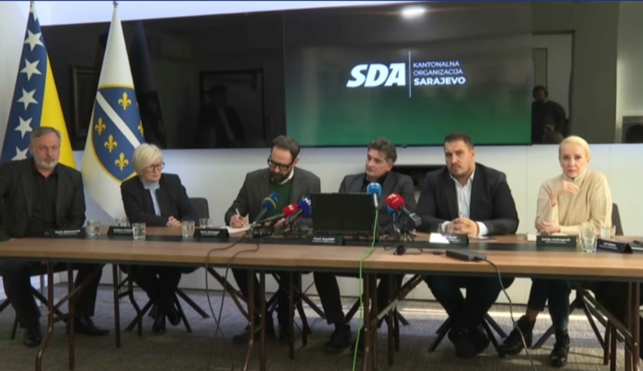 Optužbe SDA protiv Trojke, vezano s tramvajskom nesrećom u Sarajevu