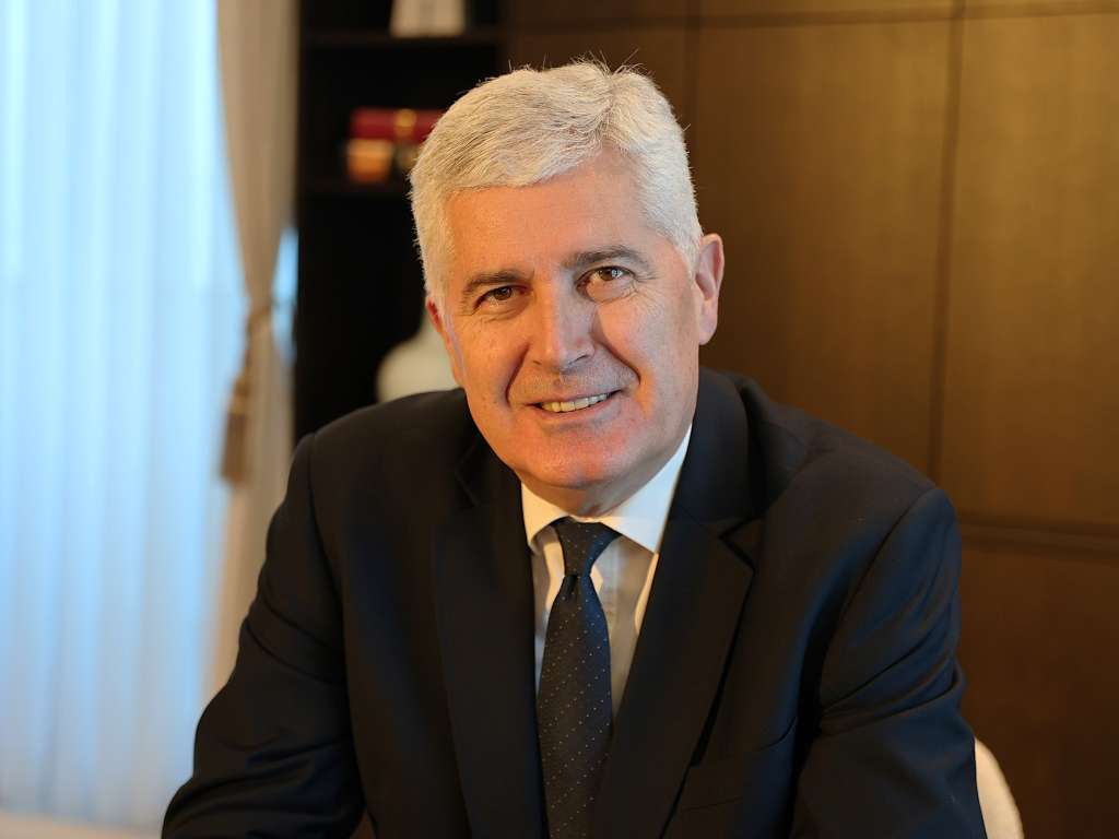 Dragan Čović čestitao reprezentaciji plasman na SP