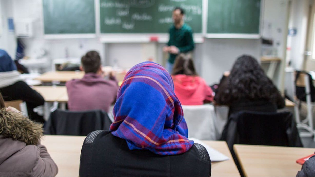 Austrija: zabrana nošenja marame u školi za mlađe od 14