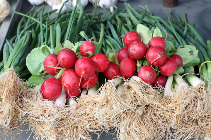 Rotkvica i mladi luk i kombinaciji pomažu probavi i srcu