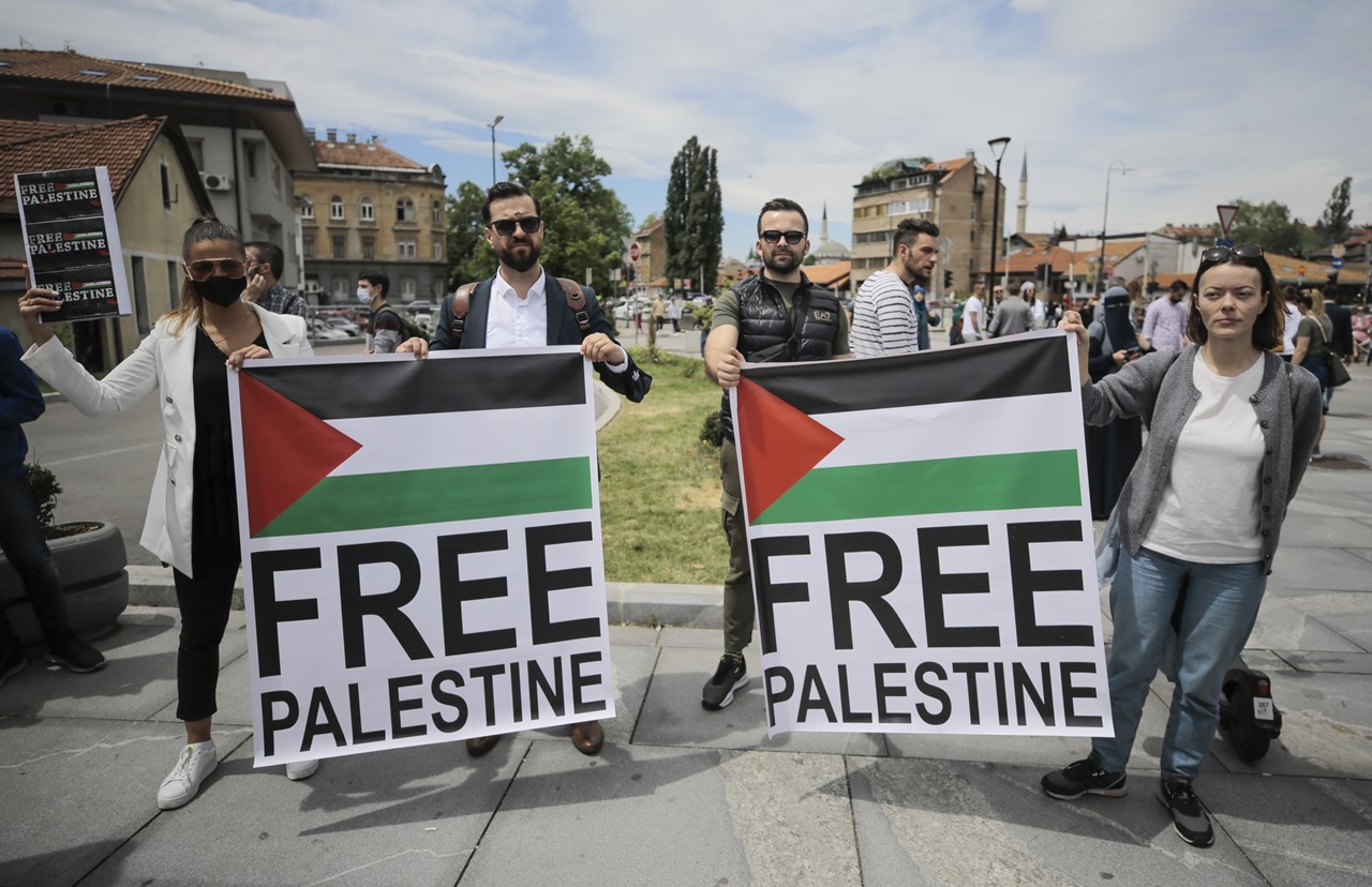 Palestina ili Tuzla- što je “preče”?