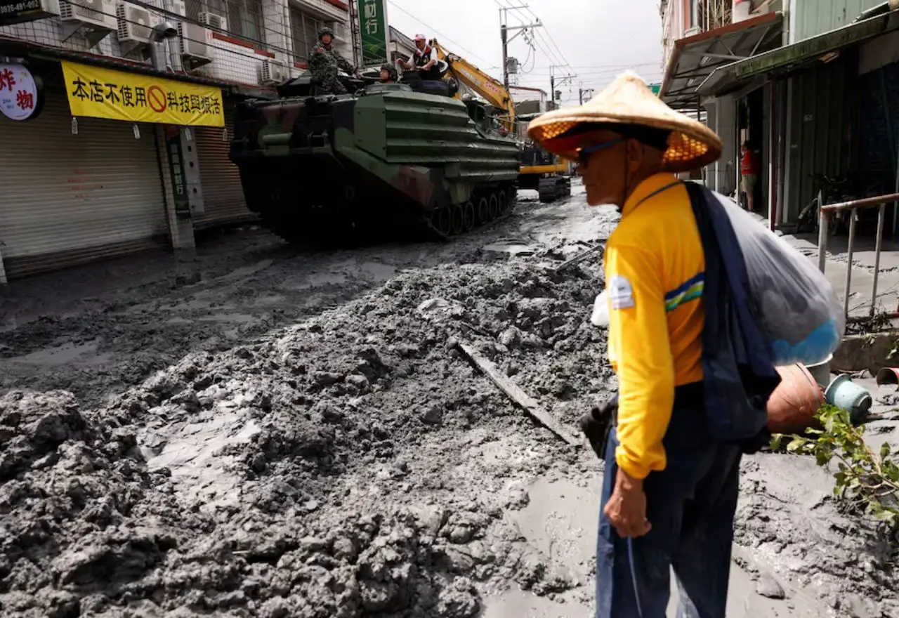 Tajfun koji je na Filipinima usmrtio 114 ljudi se kreće prema Vijetnamu