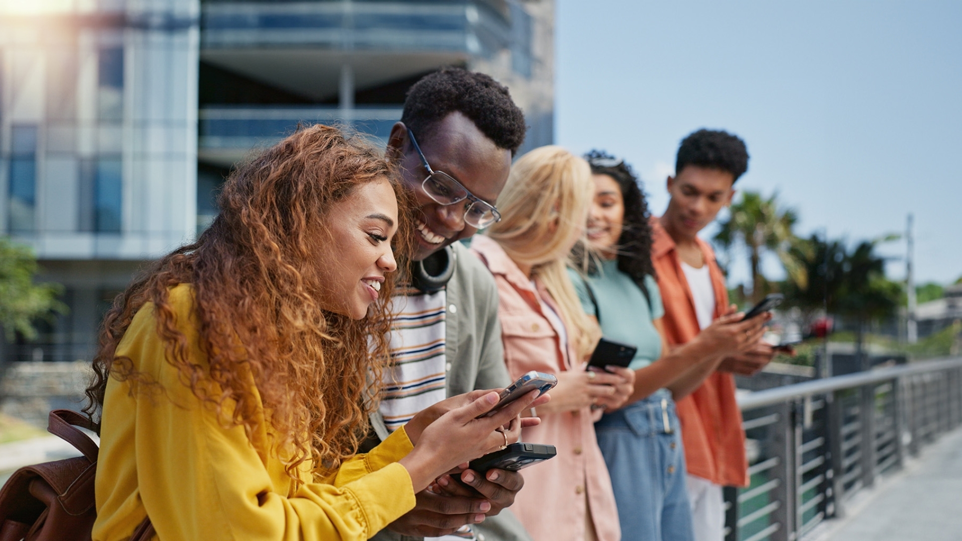 Mladi između stvarnog i virtualnog svijeta